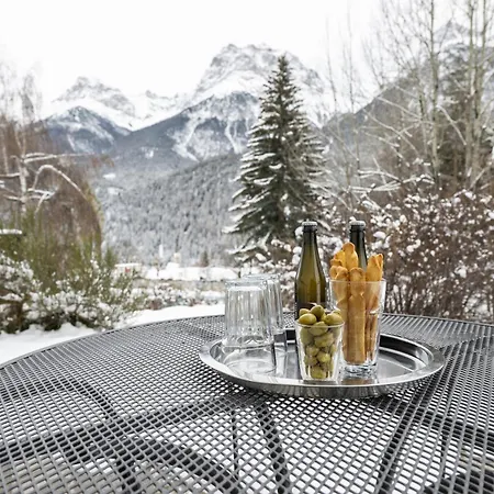 True 9 * Scuol