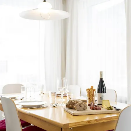 Апартаменты True 9 *