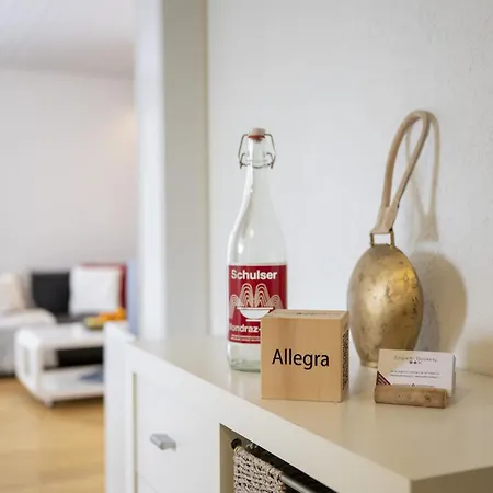 Апартаменты True 9 Скуоль